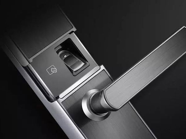 鱼峰24小时上门开锁公司